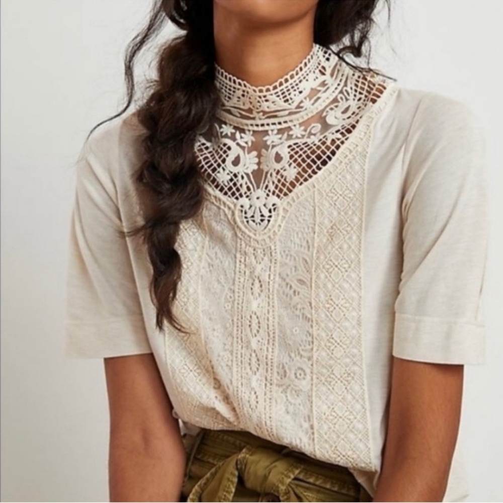 Anthropologie Femme Victorian High Neck Lace Top